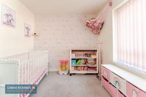 Bedroom- click for photo gallery